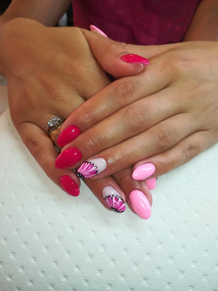 Manicure w studiu fryzur Inspiracja Włocławek